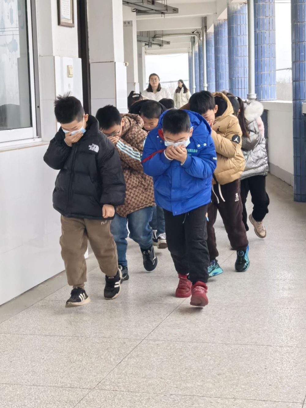 29d8bb5c7ffe4d9e8237f3141b311a44.png 29d8bb5c7ffe4d9e8237f3141b311a44.png